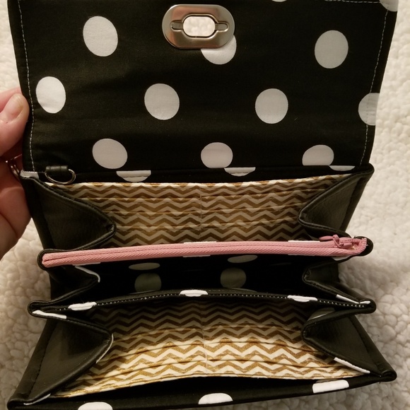 Butter Bag Clutch Wallet - Picture 3 of 4